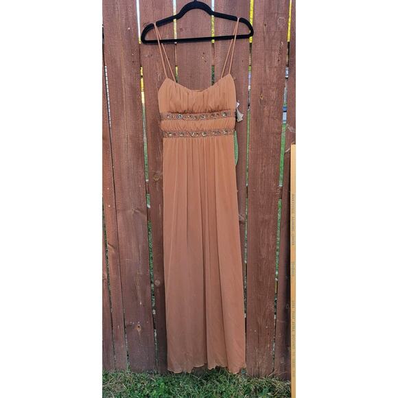 City Triangle Brown Dress size M runs small Prom Homecoming Or Other Events - Picture 1 of 10